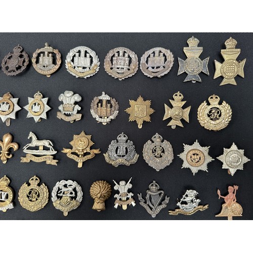 2113 - British Army Cap badge collection WW1/ WW2.