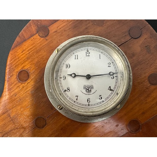 2121 - WW1 British Trench Art Propeller boss clock, fitted with a Smiths Clock. The boss is from a Airco DH... 