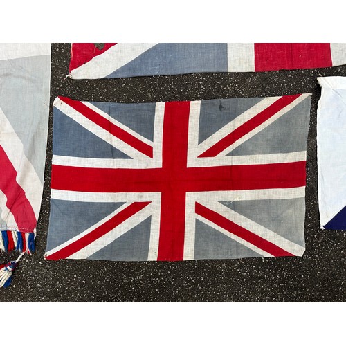 2196 - A collection of Union flags and signalling flags. One Union Flag is multipart construction, size 180... 