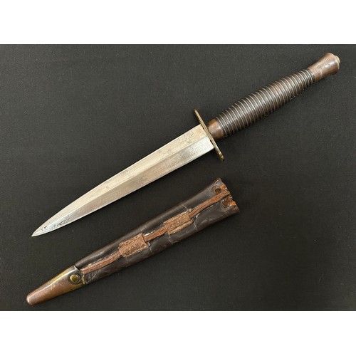 2204 - WW2 British Third Pattern FS Fighting Knife. Double edged blade 175mm in length. No makers mark. Bra... 