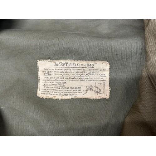 2222 - WW2 US Army Jacket Field M1943. With original label to neck and pocket. Size 36 R. Complete with hoo... 