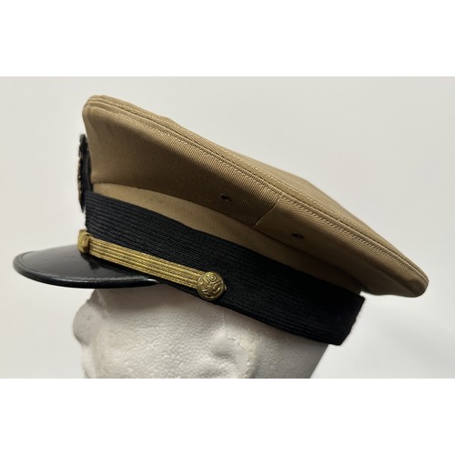 2238 - WW2 US Navy officers visor cap. Complete with cap badge. Maker marked 