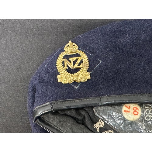 2285 - Postwar British Berets to include Royal Marines x 2 complete with ERII cap badges, Parachute Regt, R... 