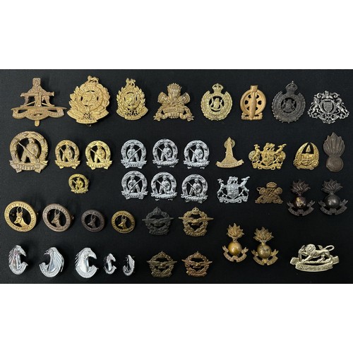 2289 - South African Army Cap Badges and Collar Dogs. WW2 era to current issue.