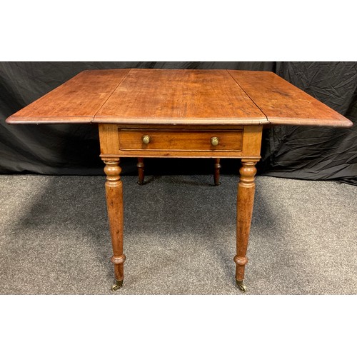 80 - A 19th century mahogany Pembroke table, 73cm high x 105cm x 56cm (112cm with leave extended).