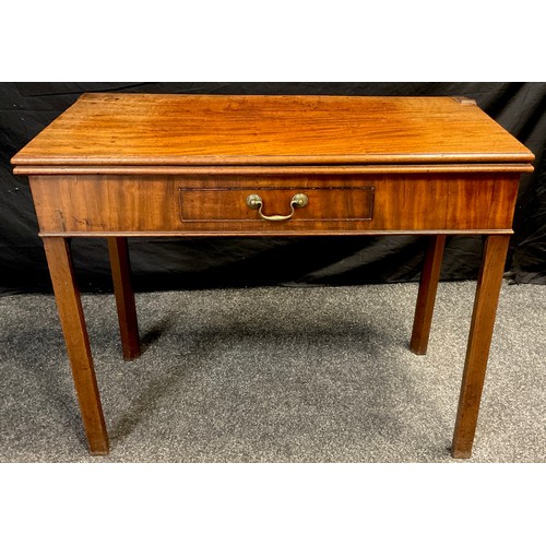 85 - A George III mahogany tea table, 72.5cm high x 91.5cm x 45.5cm.