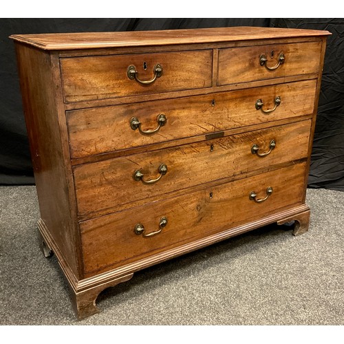 99 - A George III mahogany chest of drawers, two short, over three graduated long drawers, 86cm high x 10... 