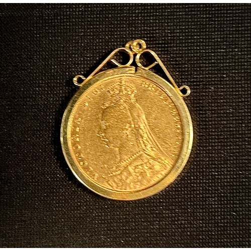 385 - A Victorian sovereign, 9ct pendant mount, 1890, Sydney mint, 9.5g gross