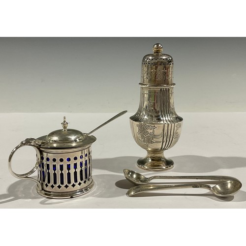 50 - A Victorian silver pepperette, 9.5cm high, Sheffield 1899; a silver mustard, blue glass liner, Birmi... 