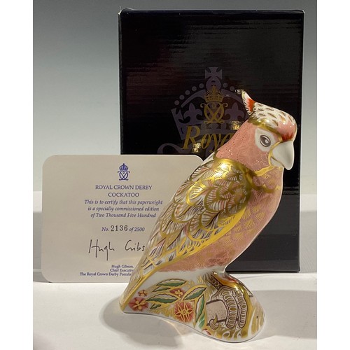 59 - A Royal Crown Derby paperweight, Cockatoo, limited edition 2156/2500, gold stopper, certificate, box... 