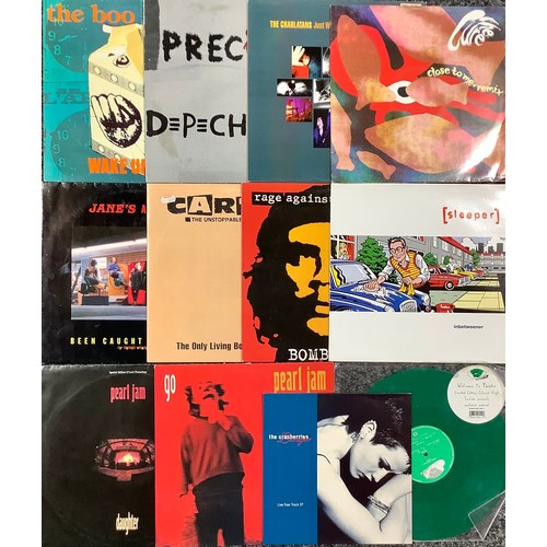 131 - Vinyl Records –12” Singles including Green Day – Welcome To Paradise – WO269T 9362-41821-0 (Limited ... 