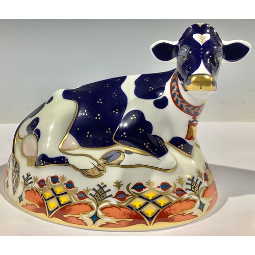 5 - A Royal Crown Derby paperweight, Friesian Cow 