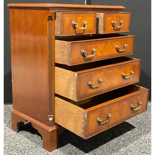 103 - A George III style mahogany bachelor’s chest, 76cm high, 62cm wide, 38cm deep