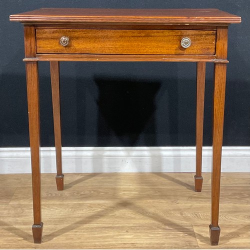 208 - An early 20th century side table, 76.5cm high, 70.5cm wide, 49cm deep, c.1910