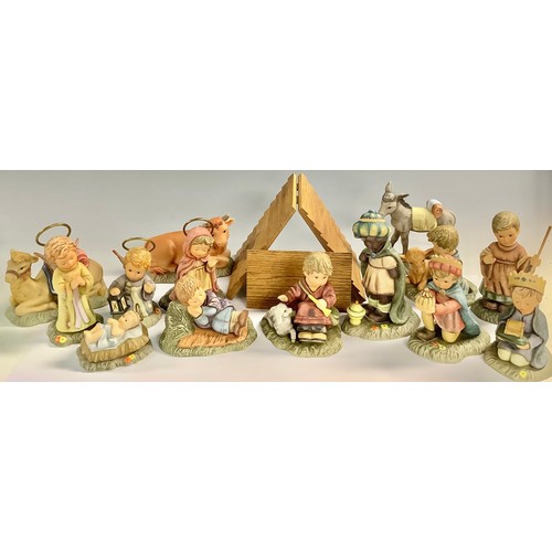 440 - A Goebel Nativity group, Infant Jesus, Mary, Joseph, Three Kings, Shepherds, Angel Gabriel, camel, d... 