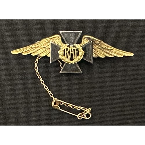 533 - WW2 RAF Chaplains Sweetheart Brooch, pin backed with safety chain, maker marked 