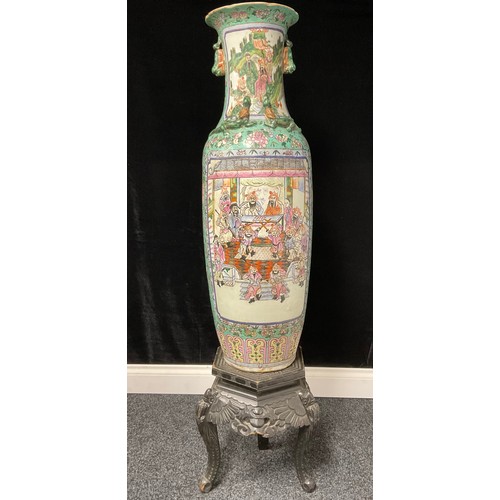 582 - A large Cantonese vase, 38.5