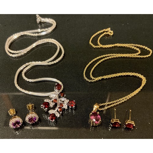 443 - A pale pink ruby pendant necklace and earring suite, possibly Burmese (Myanmar) 9ct gold mounts, sta... 