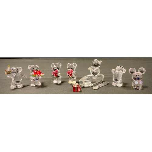 387A - Swarovski and other Crystal  - two Teddy bears each with bunch of red roses, others carrying a presa... 