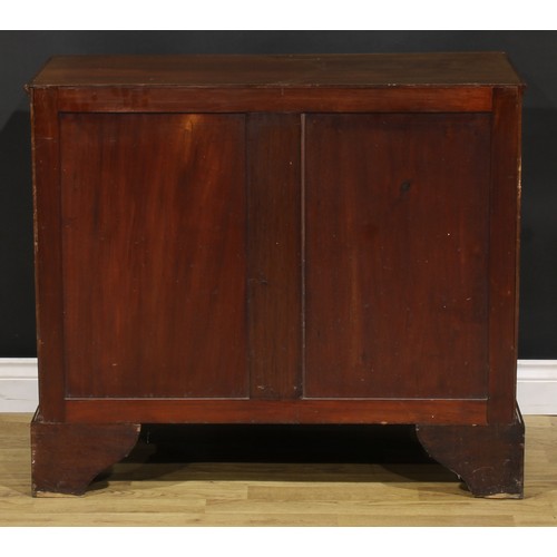 1663 - A George III mahogany bachelor’s chest, rectangular top above a slide and four long graduated cockbe... 