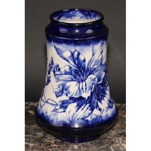 113 - An Arts and Crafts Wileman & Co. 'Faience' two-handled double gourd vase, decorated in blue with cle... 