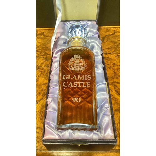 2577 - Whisky - a Royal Brierley Lead Crystal Decanter, containing a Specially Blended 25 Year Old Scotch W... 