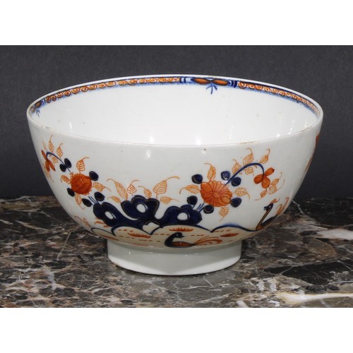 166 - A Bow Imari pattern porcelain bowl, painted with stylised birds and flowers, picked out in gilt, 12.... 