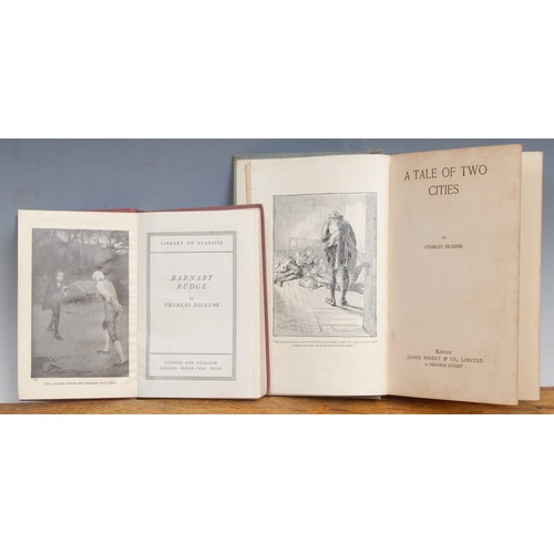 2821 - Literature, English – Dickens (Charles 1812-1870), A Tale of Two Cities, London, Collins, n. d. 18mo... 