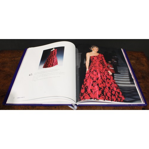 2757 - Diana Princess of Wales - an auction catalogue, Dresses from the Collection of Diana Princess of Wal... 