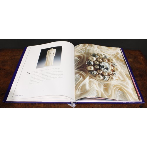 2757 - Diana Princess of Wales - an auction catalogue, Dresses from the Collection of Diana Princess of Wal... 