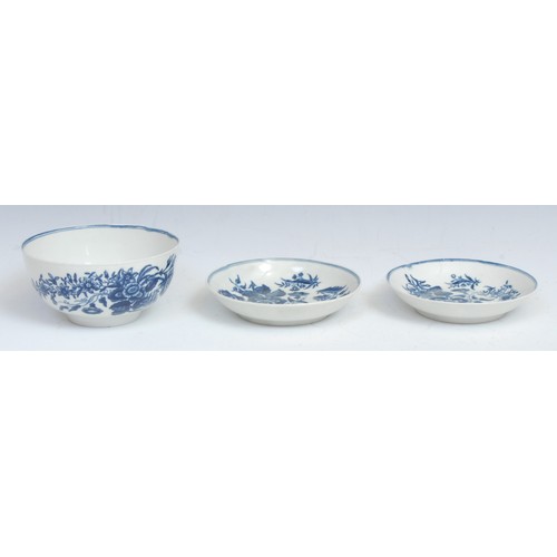 213 - A Worcester underglazed blue bowl, painted with foliate sprays and butterflies, 12cm diameter, cresc... 