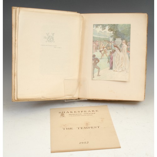 2713 - Antiquarian books - Shakespeare’s Comedy of ‘As you like it’, with illustrations by Hugh Thomson, li... 