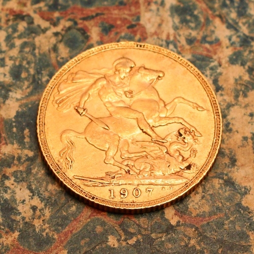 2616 - Coins - Edwardian gold sovereign, 1907