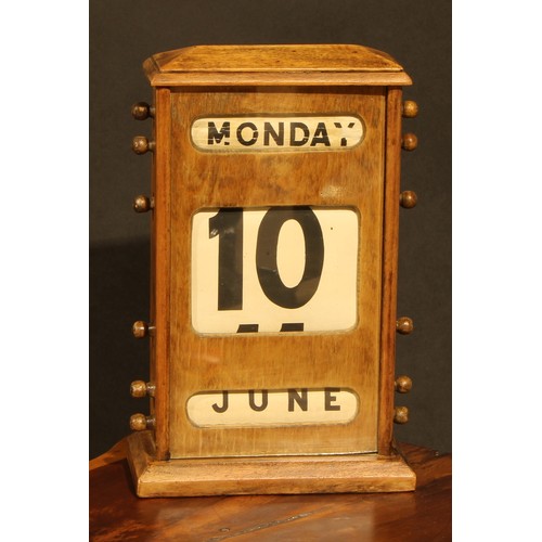 2042 - A large early 20th century mahogany perpetual desk calendar, 31cm high, c.1940