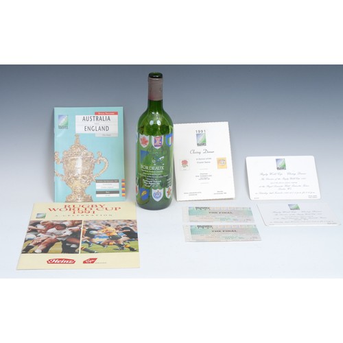 2591 - Sport - Rugby World Cup 1991, memorabilia, tickets, autographs, wine bottle, etc