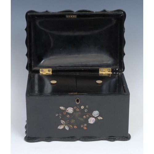 1489 - A Victorian papier mache shaped rectangular tea caddy. hinged cover enclosing a pair of lidded compa... 