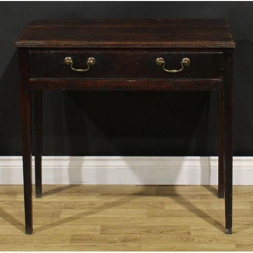 1535 - A George III oak side table, rectangular top with reeded edge above a long frieze drawer, brass swan... 