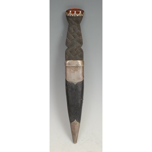 2526 - A Scottish silver coloured metal mounted sgian dubh dagger, 8.5cm blade, hardwood grip, 20cm long, E... 