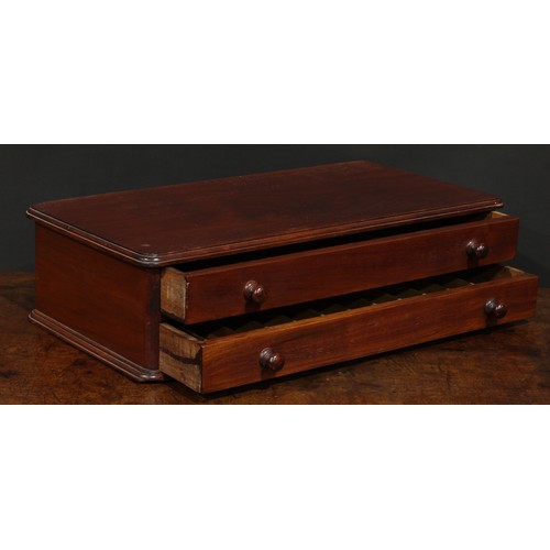 1486 - A Victorian mahogany rounded rectangular haberdashery counter top cotton chest, slightly oversailing... 