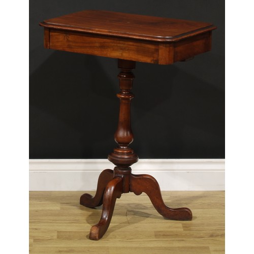 1474 - A Victorian mahogany chamber or wine table, rounded rectangular top above a frieze drawer, turned co... 