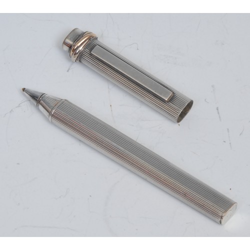 845 - Pens - a Cartier Vendome pen, reeded silver tone case, 13.5cm long, serial no.258245; a sterling sil... 