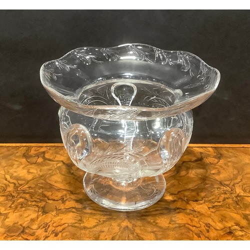 58 - An Art Nouveau period glass pedestal rose bowl, 22.5cm diam, c.1900