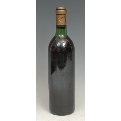 2578 - Wines and Spirits - Chateau Batailley Grand Cru Classé 1980 Pauillac, 750ml, level to base of neck, ... 