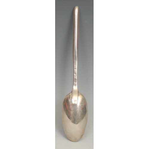 493 - A George II silver marrow spoon, scoop terminal, 21.5cm long, Ebenezer Coker, London 1745

Provenanc... 