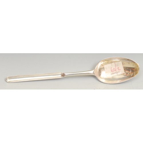 495 - A George II silver marrow spoon, scoop terminal, 22.5cm long, Samuel Roby, London 1746

Provenance: ... 