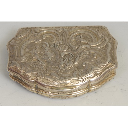 739 - An 18th century Continental silver serpentine snuff box, chased in the Rococo taste with figures fro... 