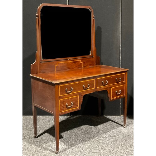 75 - An Edwardian mahogany dressing table, 159cm high, 115cm wide, 53cm deep; a similar chest, of two sho... 