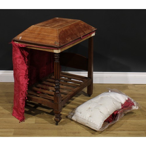 1226 - Miniature Furniture - a William IV style mahogany four-poster doll’s bed, 76cm high, 64cm long, 43cm... 