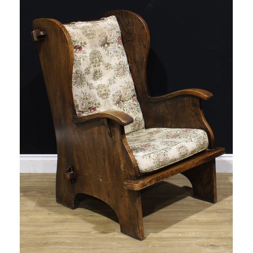 1224 - A pair of 18th century style elm lambing chairs, 102.5cm high, 70.5cm wide, the seat 51cm wide and 4... 