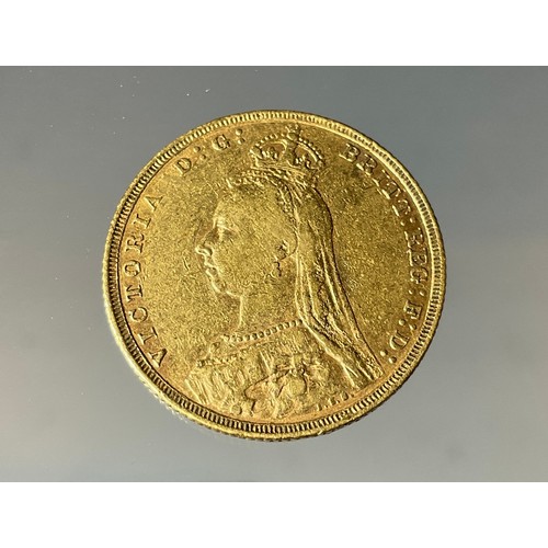 429 - A Victorian sovereign, London mint, 1892, 8g gross